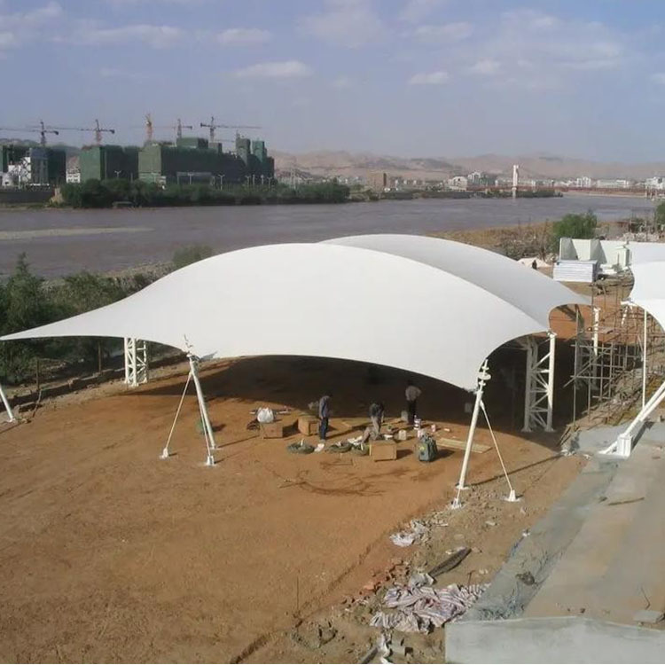 融水膜结构汽车棚